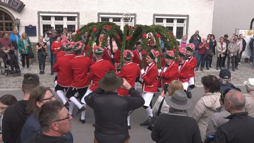 Schäfflertanz in Pleinting 2022